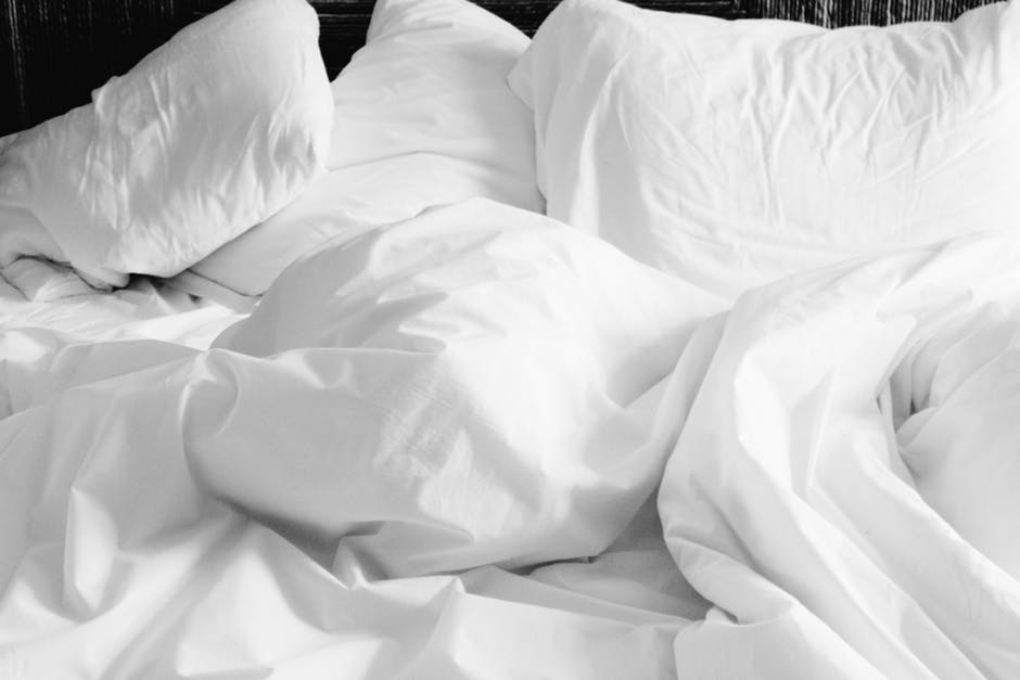 Quick, Proven Methods to Wash a Comforter or Duvet in the Home