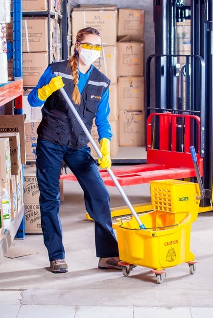 Why a Commercial Cleaning Company for your Small Business is a Smart Investment